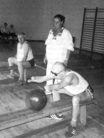 Sport und Gymnastik sind gerade auch für die Kriegsblinden-Ohnhänder bei ihren Reha-Lehrgängen ein wichtiger Ausgleichsfaktor